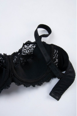 Бюстгальтер